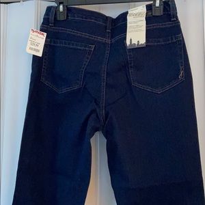 Jones New York Sutton Straight Jeans